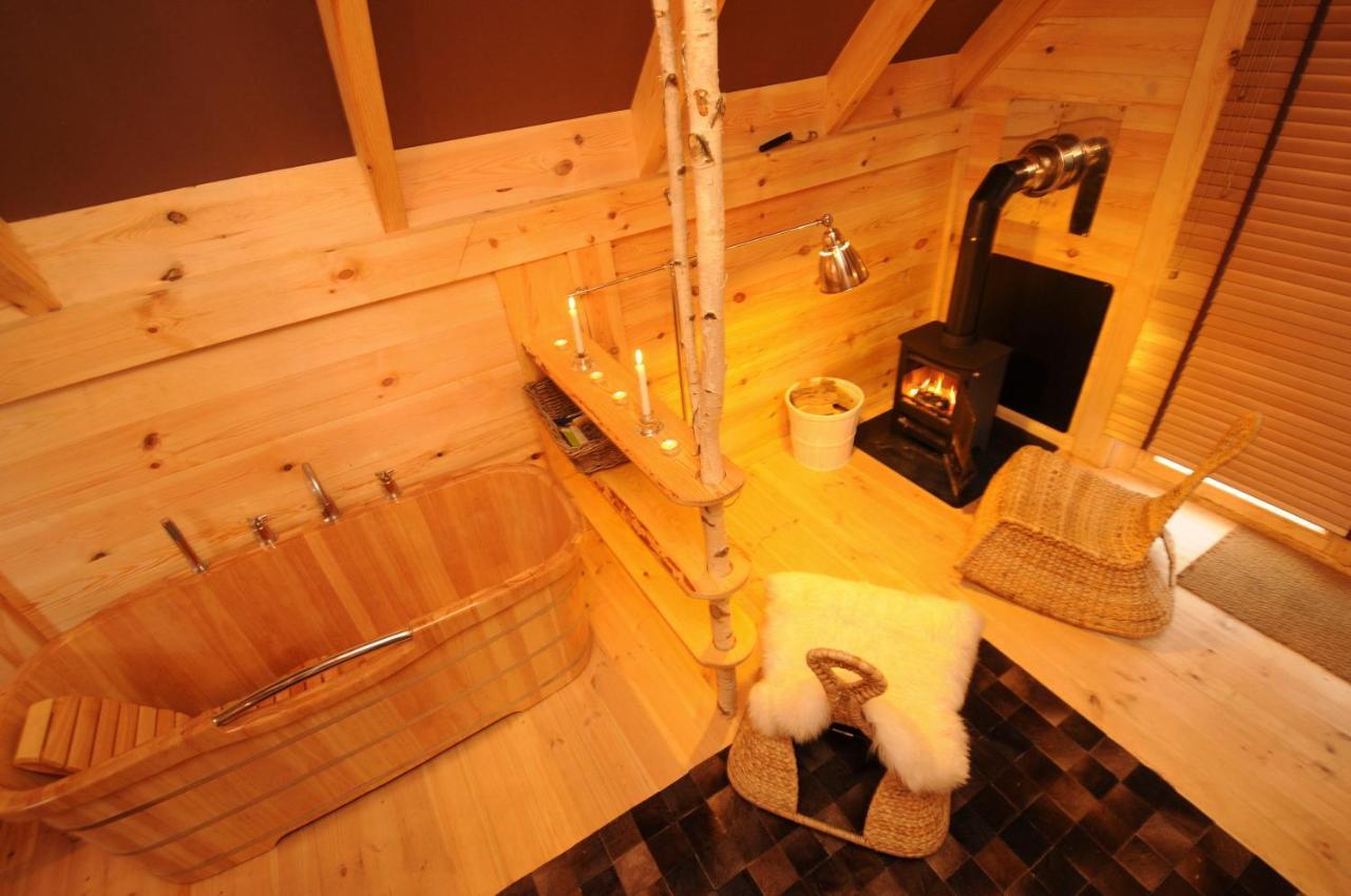 Cabane Lodge Domaine Du Lac Chambon 뮈롤 외부 사진